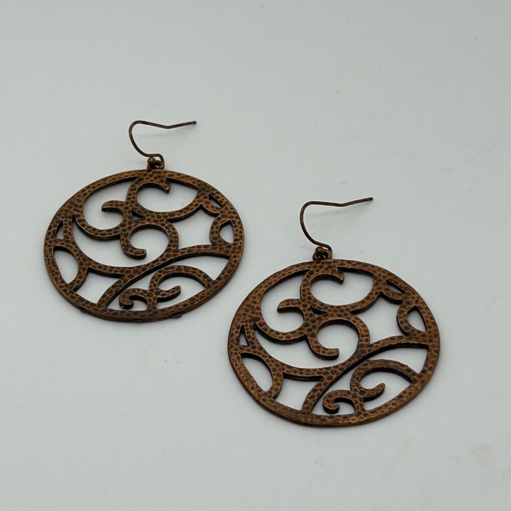 Vintage Copper-Tone Circular Filigree Swirl Earrings With Hook Closure - Picture 7 of 16